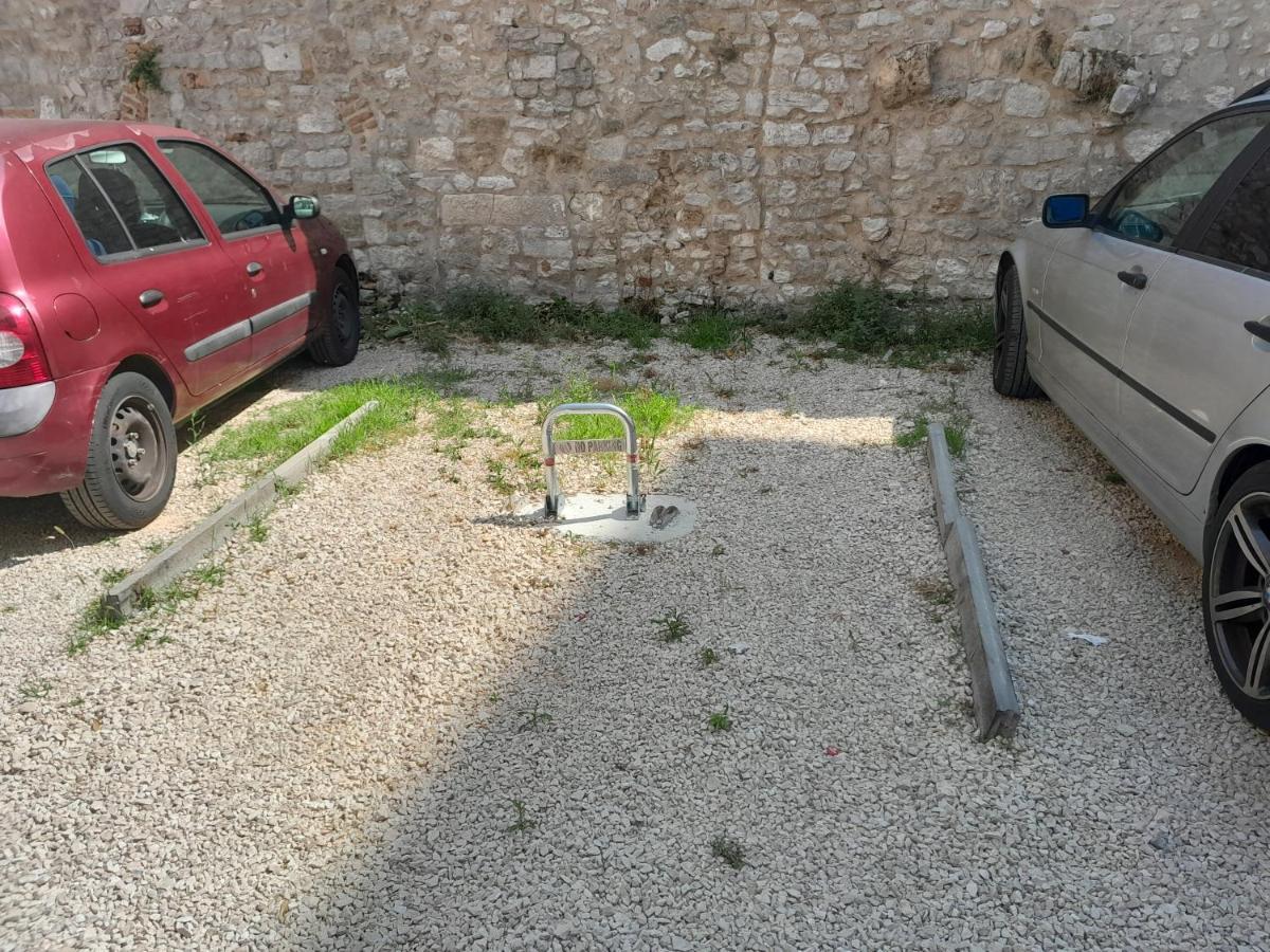 T&M Apartment With Parking In The Old Town Zadar Extérieur photo