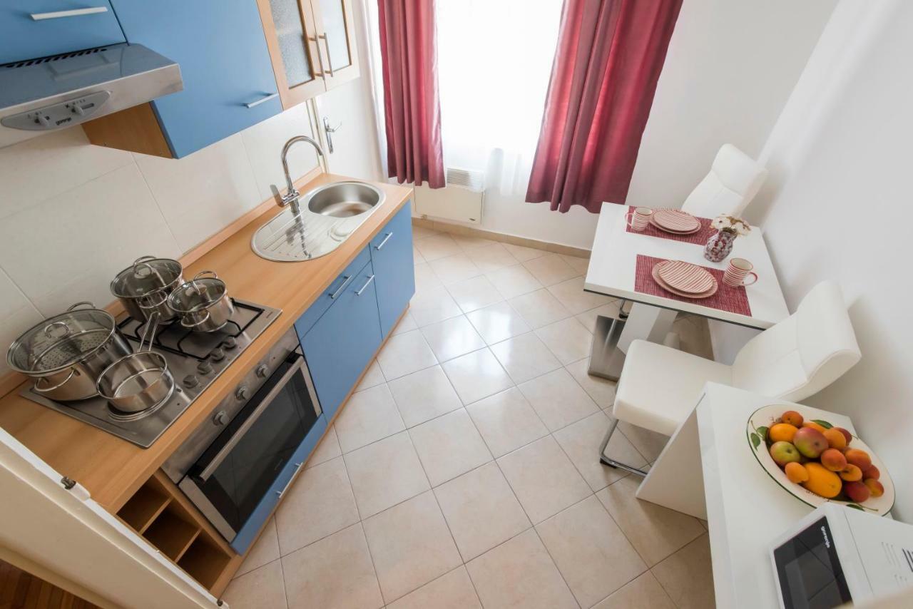 T&M Apartment With Parking In The Old Town Zadar Extérieur photo