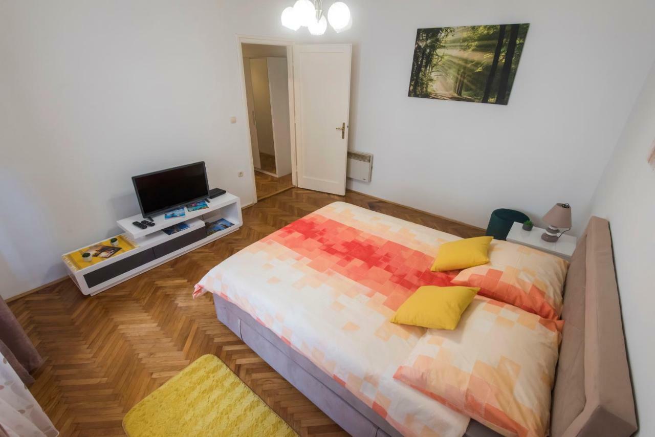 T&M Apartment With Parking In The Old Town Zadar Extérieur photo