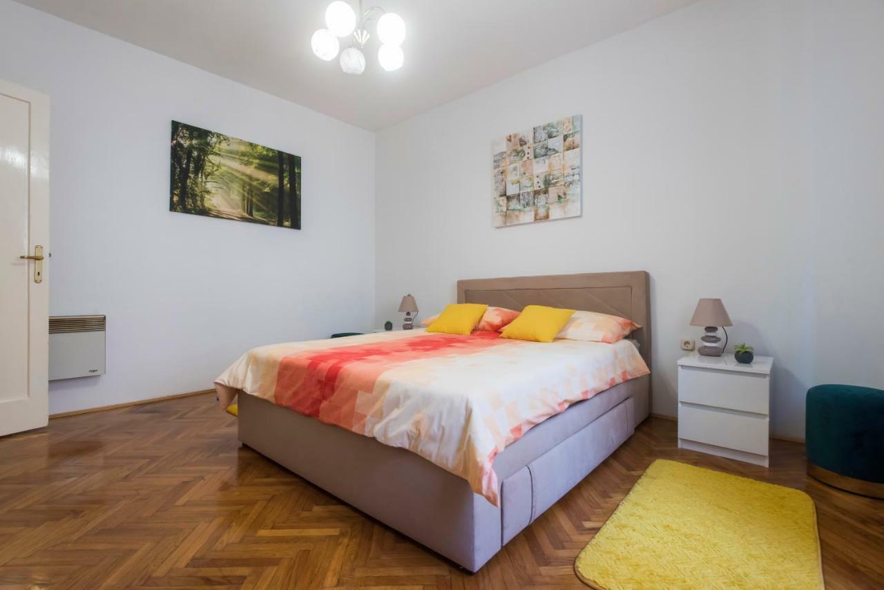 T&M Apartment With Parking In The Old Town Zadar Extérieur photo