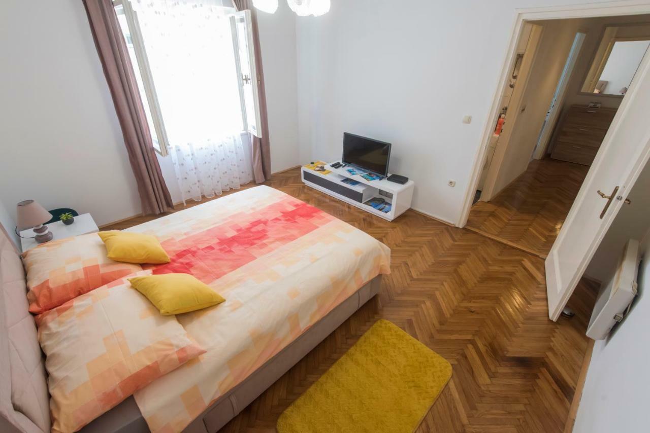 T&M Apartment With Parking In The Old Town Zadar Extérieur photo